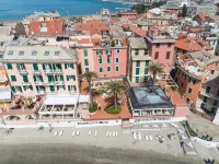 Hotel Miramare & Spa - Airport Shuttle