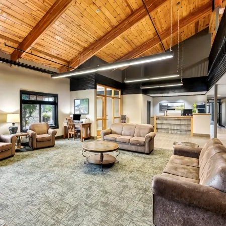 Heartland Inn & Suites, Surestay Collection by BW