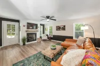 The Sweet Pea 3BD 2BA Cozy, Stylish Stay Just Minutes from I-40 & Everything - Homestays