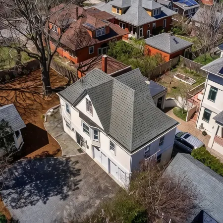 Historic Carriage House Next to Brown/RISD with Free Parking!