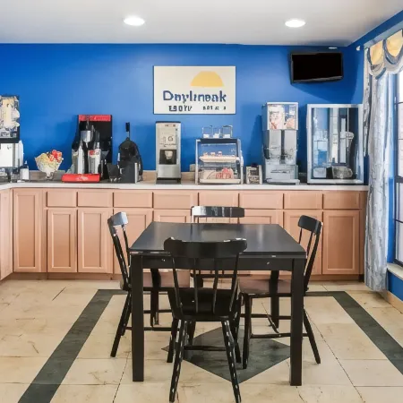 Days Inn by Wyndham Bastrop