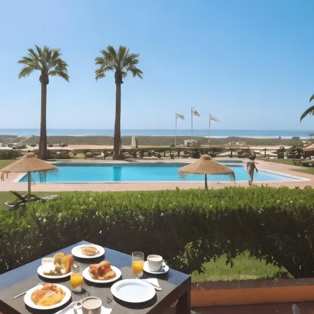 Meia Praia Lagos - Beach Club Apartments
