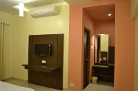 Hotel Sai Smaran - 3-Star