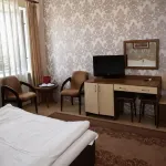 Барбарис - С бассейном