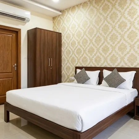 Kanakshri Hotel, Near Bikaner Railway Station