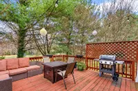 Luxurious home with golf course view, deck, grill, Peloton! King size bed. - Kuntosalit