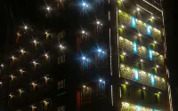 Puncak Budget Hotel - parking
