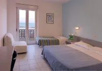 Hotel Strand - С бассейном
