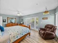 Perfect Placement, A beautiful beachfront home - Pools
