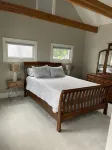 Meredith Bay - Brand New 1st Floor Apartment In Private Home