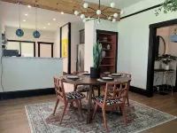 Cozy 2-bedroom Mid Century Modern house in Great Falls - 무료 와이파이