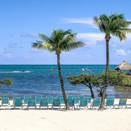 Oceanfront Key Largo Paradise~Private Beach~Pool~Tennis~Marina~Cafe/Bar