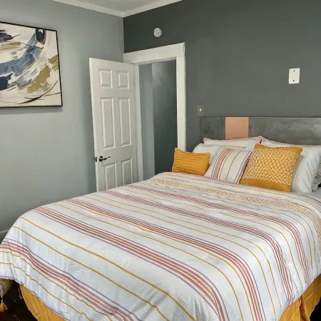 Stunning North End home close to downtown Detroit!