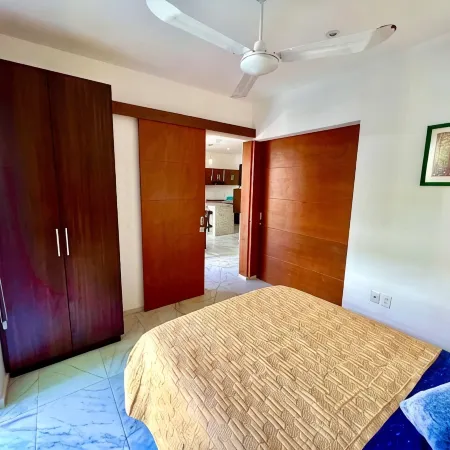 Lovely ground floor condo with pool and roof in Punta Sur