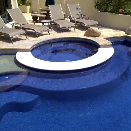 Luxurious Villa Los Amigos with 4 bedrooms, private pool and hot tub