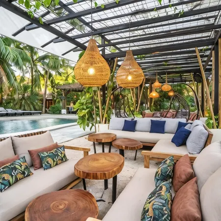 Curiol Boutique Hotel & Lounge