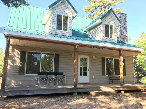 Zion & Bryce Family Cabin With Wifi, AC, Hiking Trails In Secluded Pine Forrest - Chalets
