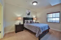 Alpine View Haus on Main - Bavarian Themed Condo - Boutique