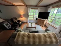 ‘Whispering Oaks’ Cottage with Lake Access, Outdoor Fire Pit and More! - Boutique