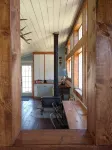 Charming and Secluded North Shore Cabin and Sauna  two miles from Grand Marais! - Feriehus