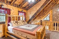 Epic Cabin 5 Miles from Hocking Hills Park.  Hot Tub, Sauna, Arcade and more! - Chalets