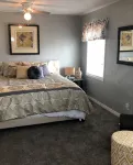Beautiful Monroe Home on Paiute trail by Mystic Hot Springs ATV, flyers landing - 3-Star
