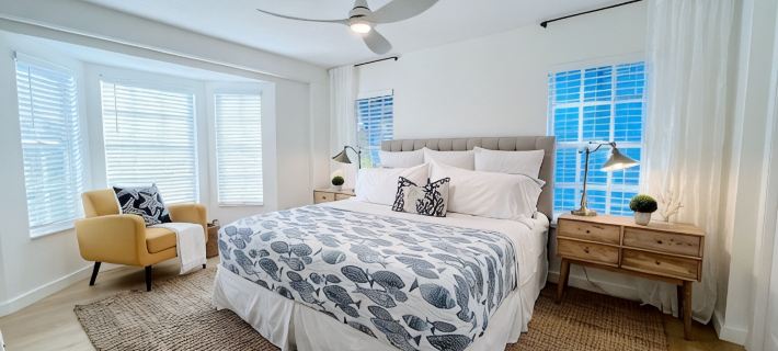 BEAUTIFULLY DESIGNED OCEANFRONT CONDO Hotels in Tavernier