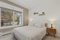 Luxurious Lake George Getaway - 4-Star