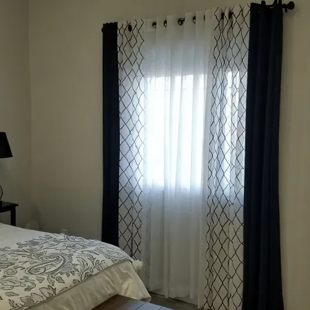 45 minutes from Moab, located in Green River Utah R guest house