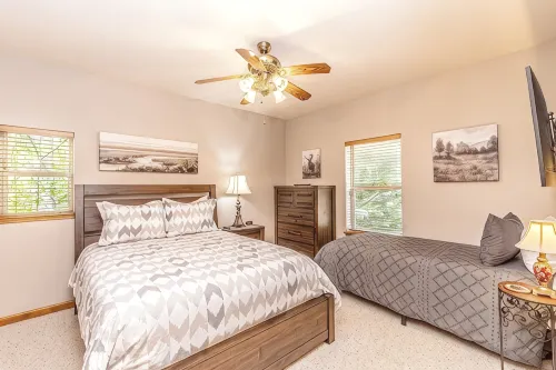 Large, Luxury Condo in Gated Community with Mountain & Golf Course View - Kuntosalit