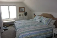 Beach Cottage With A Spectacular View ~ Your Own Private Beach ~ Includes Kayaks - 3-Star