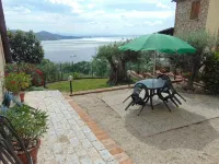 Lake Trasimeno San Savino Townhouse  AC Free WI-FI - Wifi