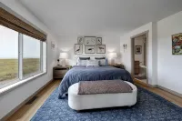 Oceanfront-Nicest on the Beach! Full Late 2025 Renovation!! - 4-Star