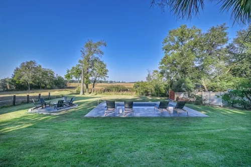 Peaceful 3Br, Private Pool & Marsh Views Minutes from Charleston & Beaches - Homestays