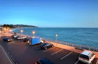 Hotel St Clair - Parkplatz