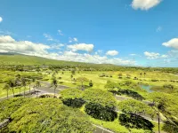 Affordable 2 Bedroom Family Vacation Villa with Direct Ocean Views - Beach