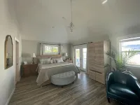 Luxuriously comfortable & peaceful getaway downtown Ashland, with views. - Balkoner