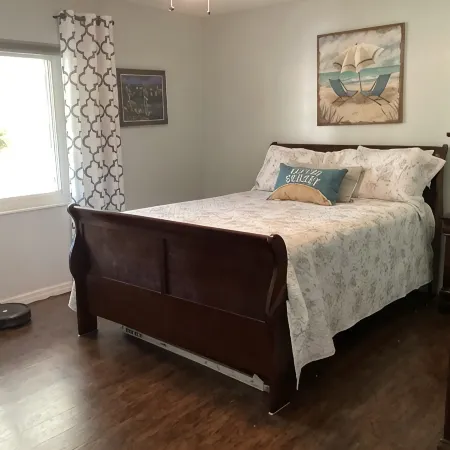 Crystal Cottage your destination to fun in the sun and activities
