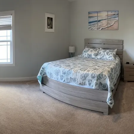 Exclusive Oceanside w/Pool, Elevator, 6 BR, Family Friendly, Steps from Beach
