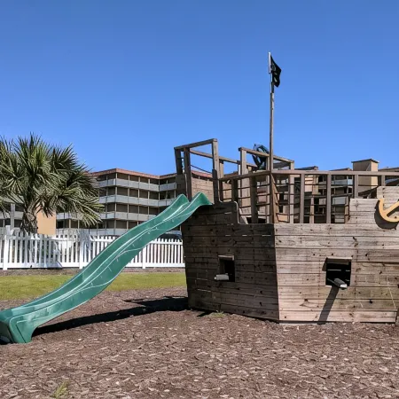 Topsail Dunes Beach Condo - Oceanfront! First Floor! Ramp Access!