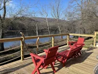 Niman House is a fishermans paradise, river front on the beautiful Juniata River - Homestays