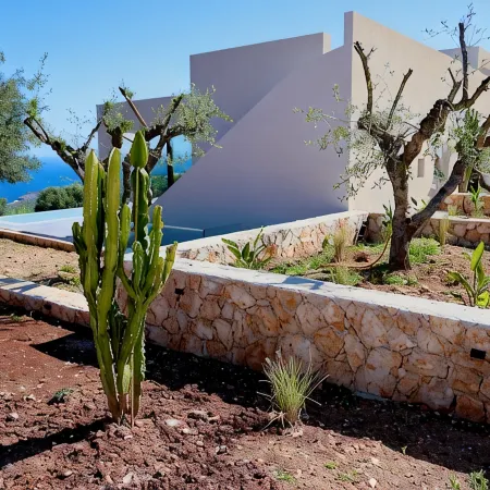Villa Larissa Hotels in Elation
