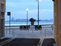 Hotel & Cantine de La Plage - Beach