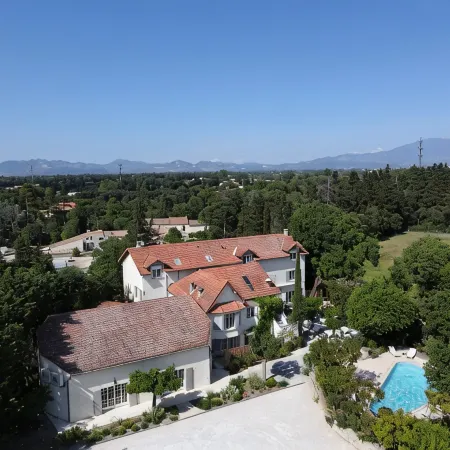 Logis Hotel le Blason de Provence