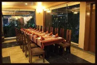 Wonderland Resort - breakfast