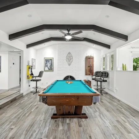 Hot Tub, Game Room - 3 Bed: 2 Bath near Fig Garden Loop!