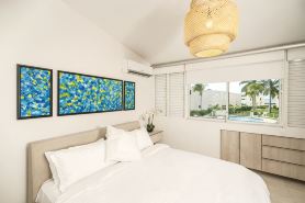 Dream Villa · Direct Beach Access · Pool · 2Br Gated · Dorado, PR