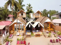 DucknChill-Agonda Hotels near Cola Beach