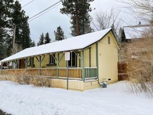 Parkside Cottage