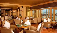 Riverfront Bangkok Hoteles en Phra Pradaeng